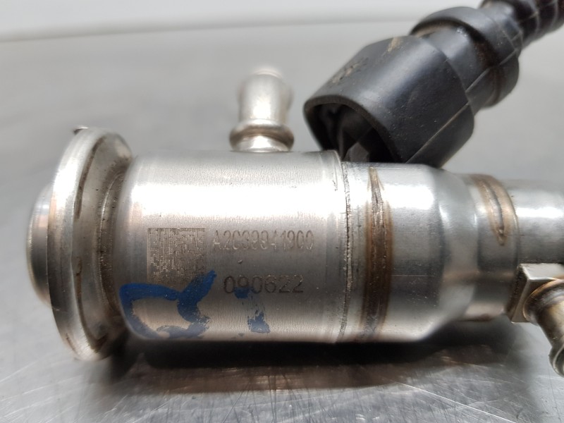 Recambio de inyector para renault megane iv berlina 5p equilibre referencia OEM IAM A2C39941900  