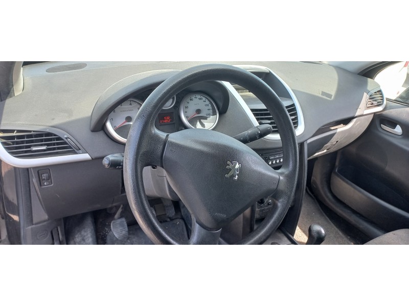 peugeot 207 sw del año 2009