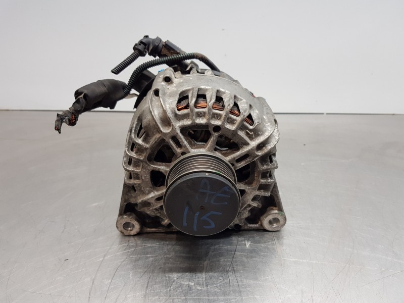 Recambio de alternador para citroen c4 cactus shine referencia OEM IAM 9826574080  