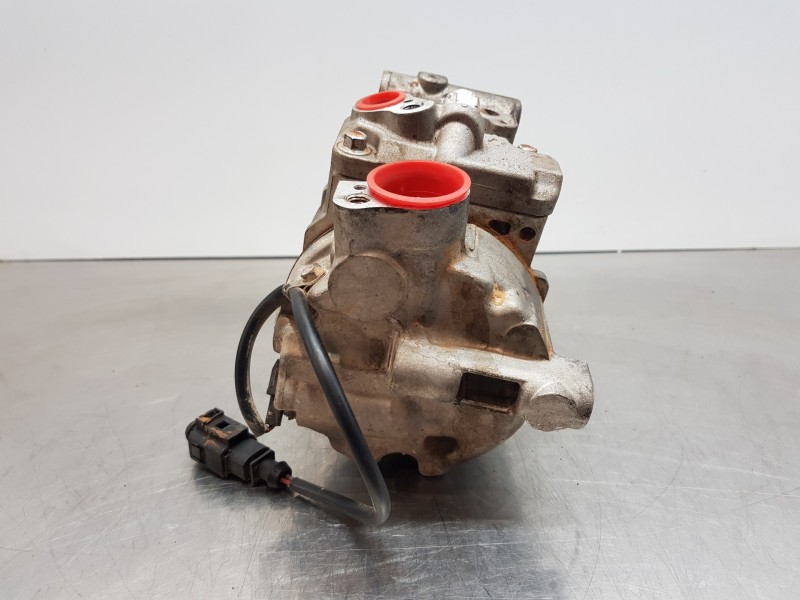 Recambio de compresor aire acondicionado para audi a4 cabrio (8h) s line referencia OEM IAM 4E0260805AD  