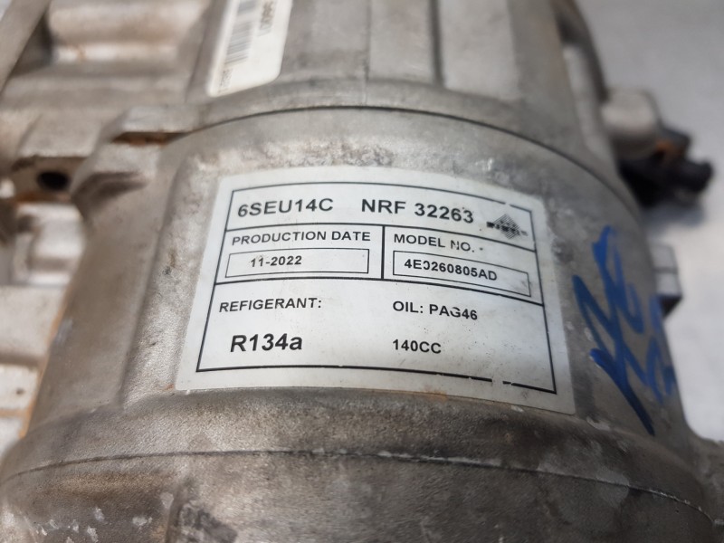 Recambio de compresor aire acondicionado para audi a4 cabrio (8h) s line referencia OEM IAM 4E0260805AD  