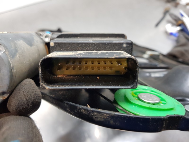 Recambio de elevalunas trasero derecho para audi a4 cabrio (8h) s line referencia OEM IAM 8H0839462A  