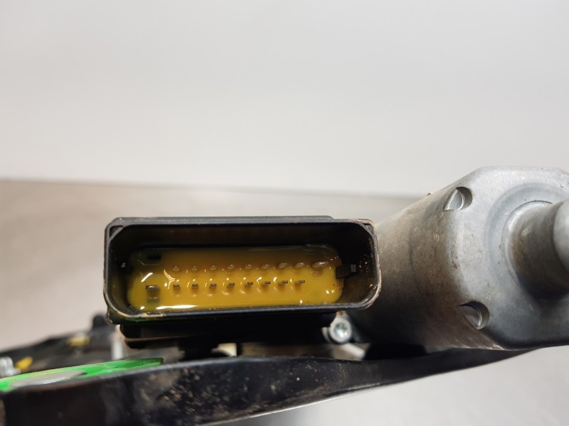 Recambio de elevalunas trasero izquierdo para audi a4 cabrio (8h) s line referencia OEM IAM 8H0839461A  