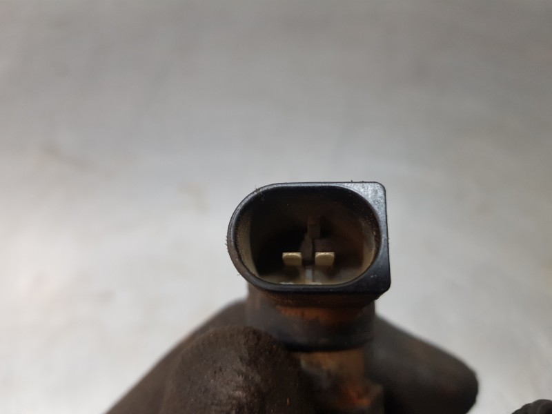 Recambio de inyector para citroen c5 berlina excusive referencia OEM IAM 9660334880  