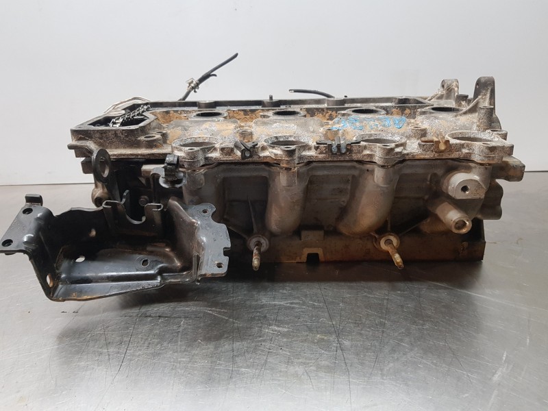 Recambio de culata para citroen c5 berlina excusive referencia OEM IAM 200EF  