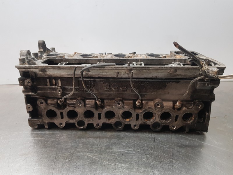 Recambio de culata para citroen c5 berlina excusive referencia OEM IAM 200EF  