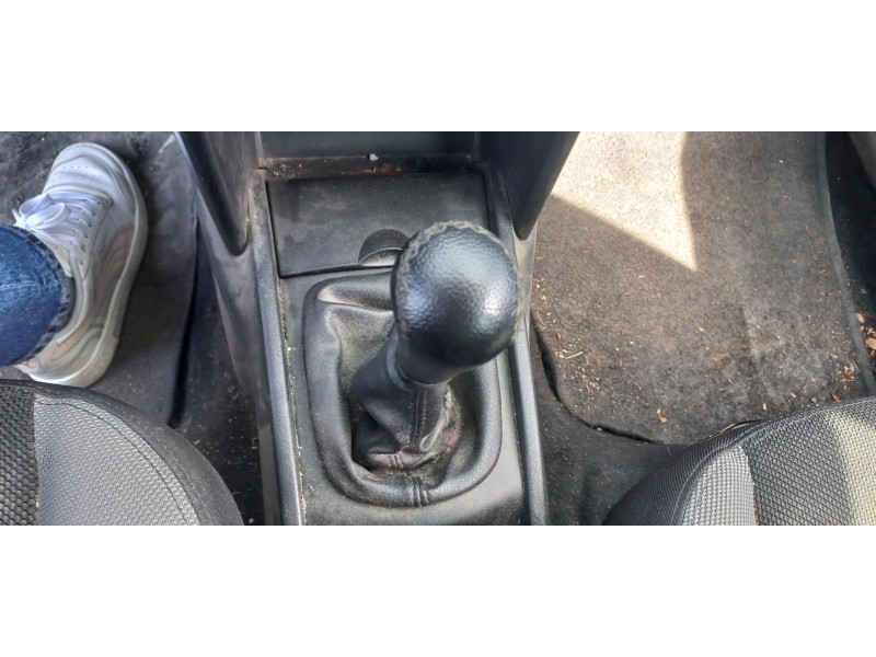 peugeot 207 sw del año 2009