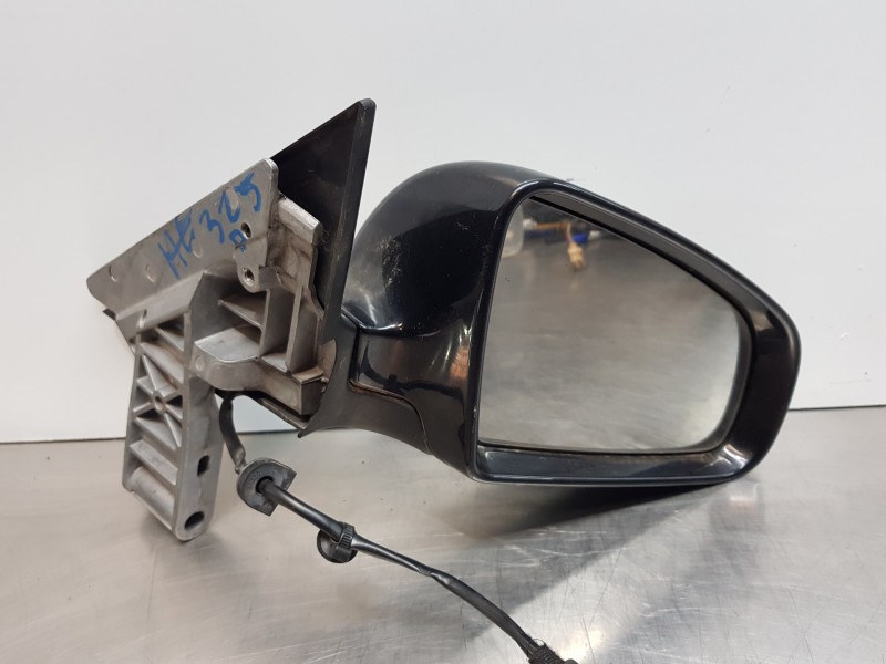 Recambio de retrovisor derecho para audi a4 cabrio (8h) s line referencia OEM IAM 8H1858532E  