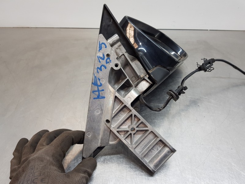 Recambio de retrovisor derecho para audi a4 cabrio (8h) s line referencia OEM IAM 8H1858532E  