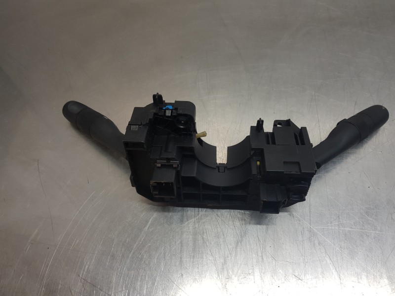 Recambio de mando luces para jeep cherokee (kj) sport referencia OEM IAM P56010132AE  