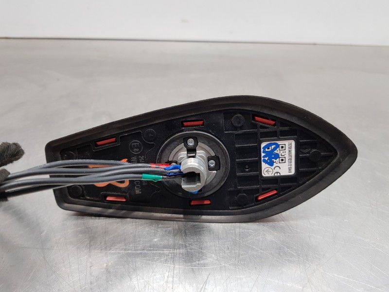 Recambio de antena para renault megane iv berlina 5p equilibre referencia OEM IAM 201684054 8201731020 