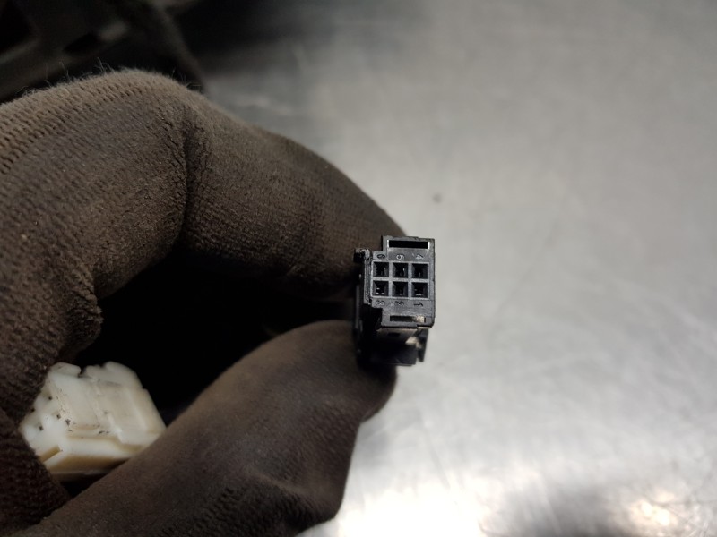 Recambio de retrovisor derecho para citroen c4 cactus shine referencia OEM IAM 98310250XT  