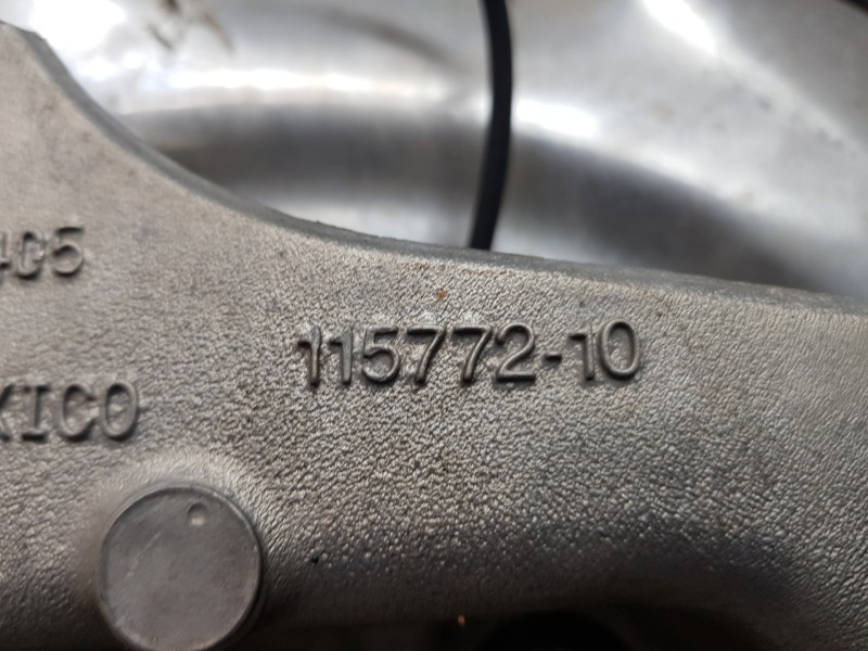 Recambio de mangueta trasera derecha para bmw x3 g01 xdrive referencia OEM IAM 33306871028  