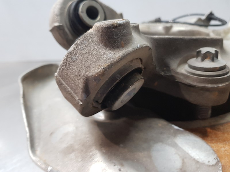 Recambio de mangueta trasera izquierda para bmw x3 g01 xdrive referencia OEM IAM 33306871027  