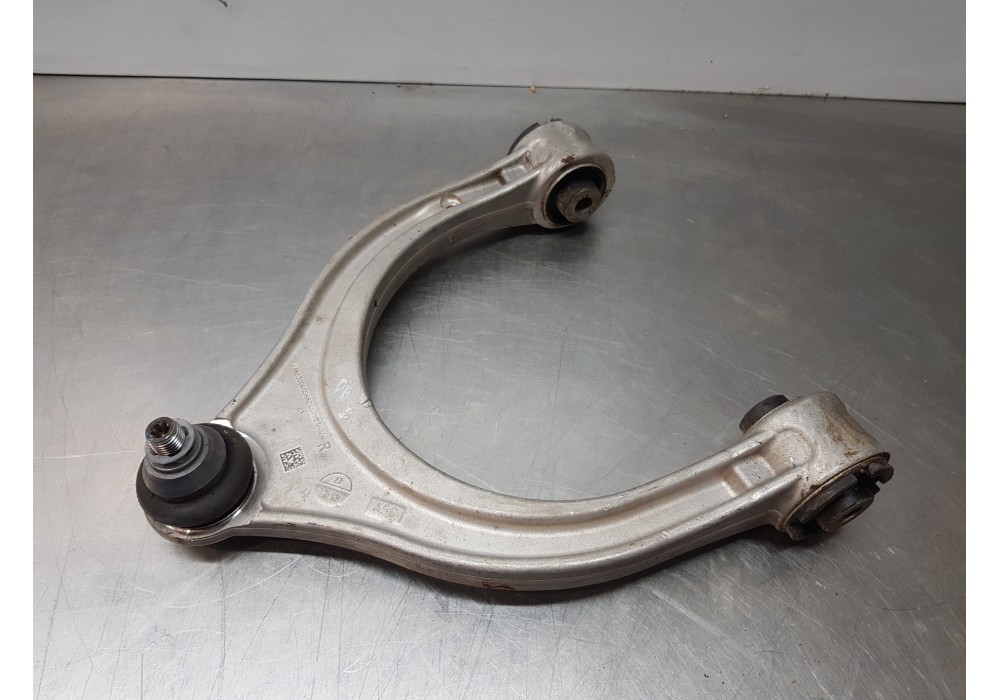 Recambio de brazo suspension superior delantero derecho para mercedes clase c (w206) 220 d referencia OEM IAM A2363300400  
