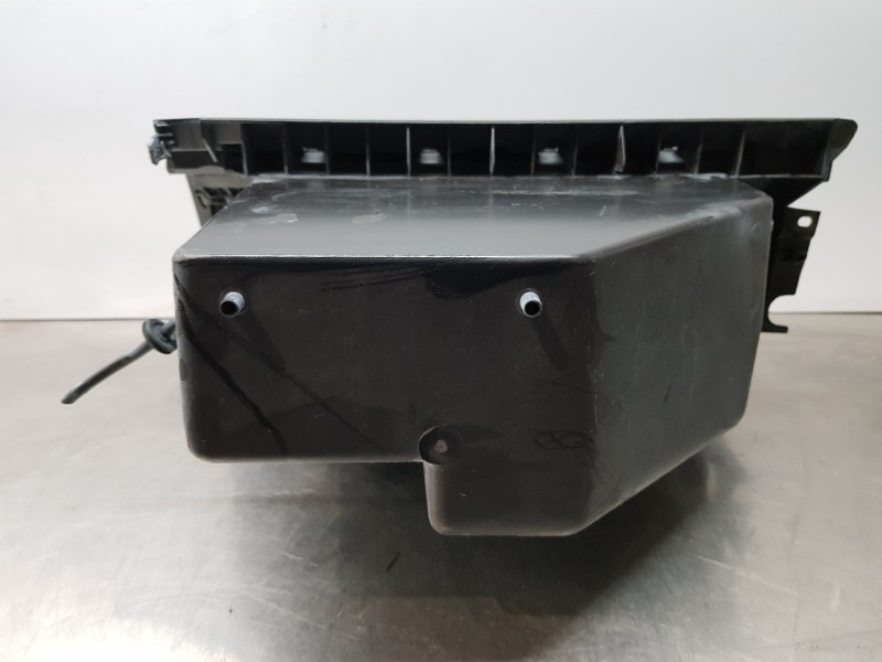 Recambio de guantera para renault megane ii berlina 3p emotion referencia OEM IAM 8200179947  