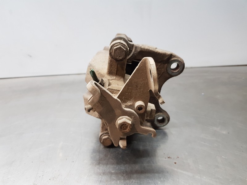 Recambio de pinza freno trasera izquierda para renault megane ii berlina 3p emotion referencia OEM IAM 7701207693  