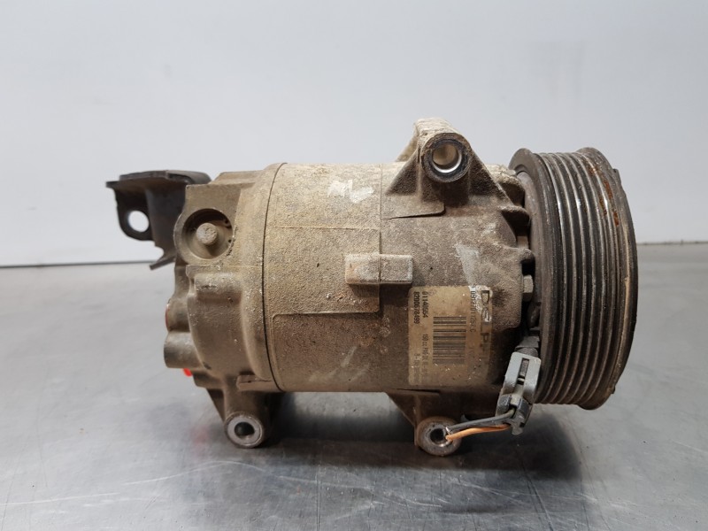 Recambio de compresor aire acondicionado para renault megane ii berlina 3p emotion referencia OEM IAM 8200678499  