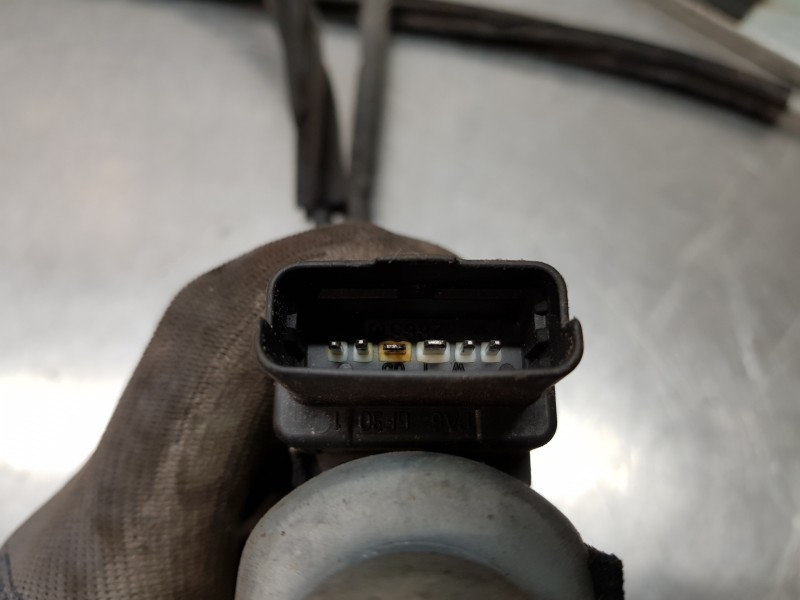 Recambio de elevalunas delantero derecho para renault megane ii berlina 3p emotion referencia OEM IAM 8201010927  