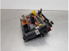 Recambio de caja reles / fusibles para peugeot 807 style referencia OEM IAM 9675878080   2