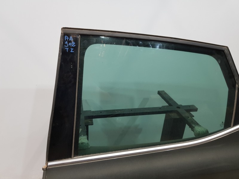 Recambio de puerta trasera izquierda para seat arona style referencia OEM IAM 6F9833051E  