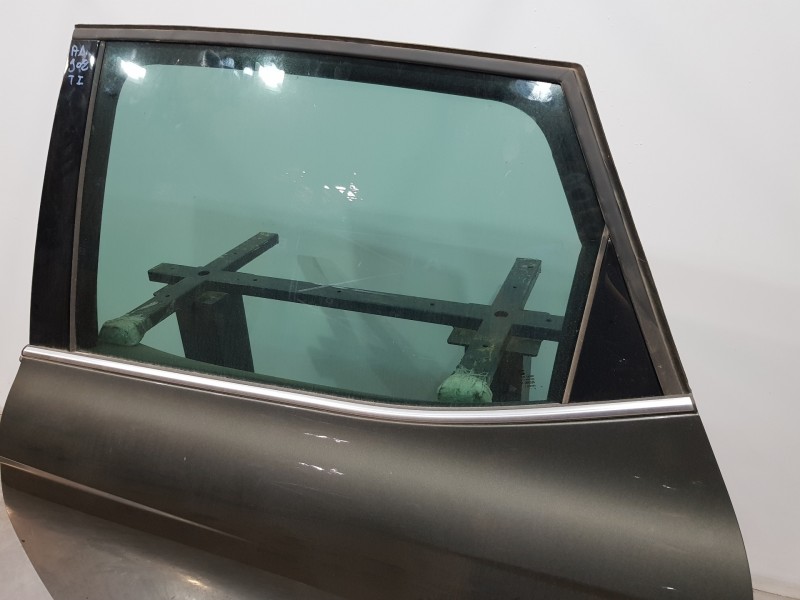 Recambio de puerta trasera izquierda para seat arona style referencia OEM IAM 6F9833051E  