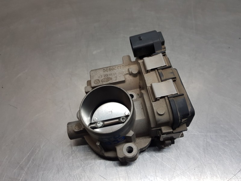 Recambio de caja mariposa para volkswagen polo life referencia OEM IAM 04C133062C  