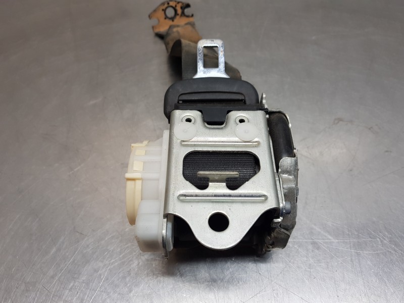 Recambio de cinturon seguridad trasero izquierdo para volkswagen polo life referencia OEM IAM 2G0857805 2G0857805RAA 