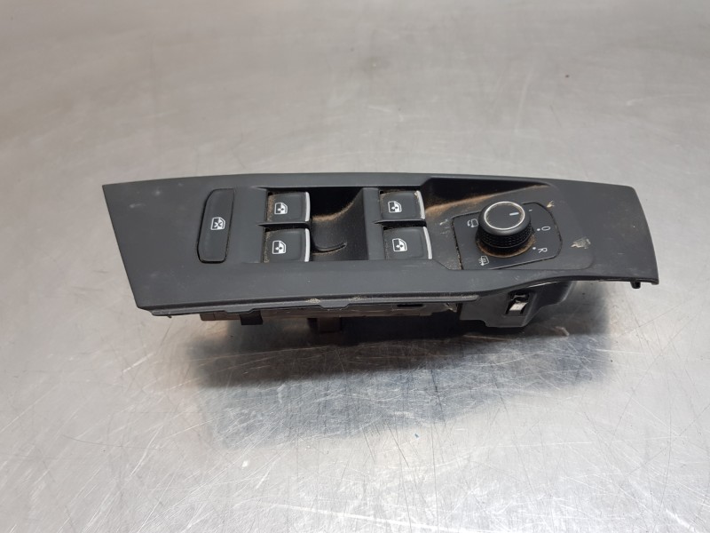 Recambio de mando elevalunas delantero izquierdo para volkswagen polo life referencia OEM IAM 5G0959857  