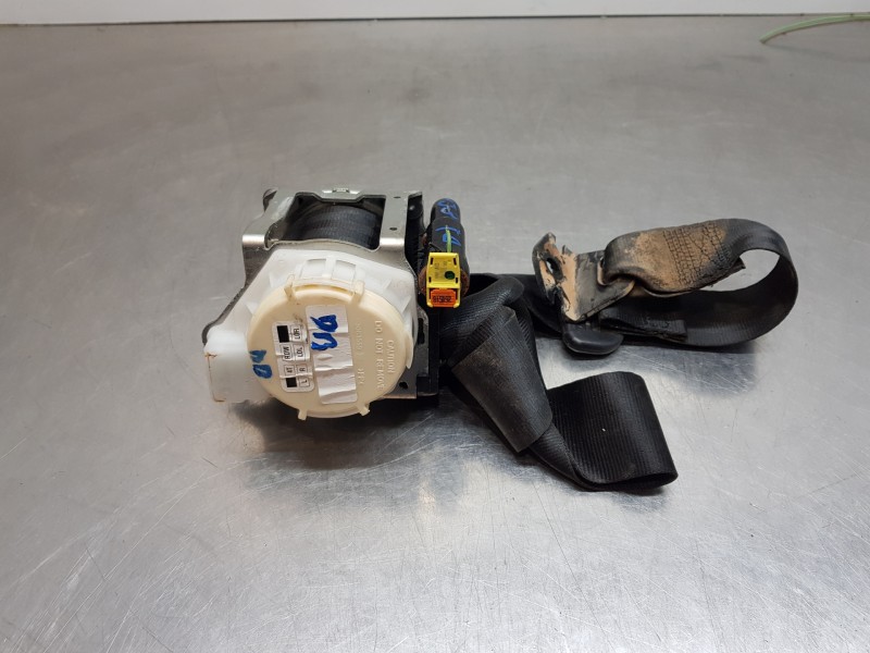 Recambio de cinturon seguridad trasero derecho para volkswagen polo life referencia OEM IAM 2G0857805 2G0857805RAA 