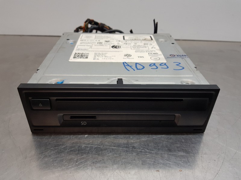 Recambio de sistema navegacion gps para volkswagen polo life referencia OEM IAM 3Q0035824C  