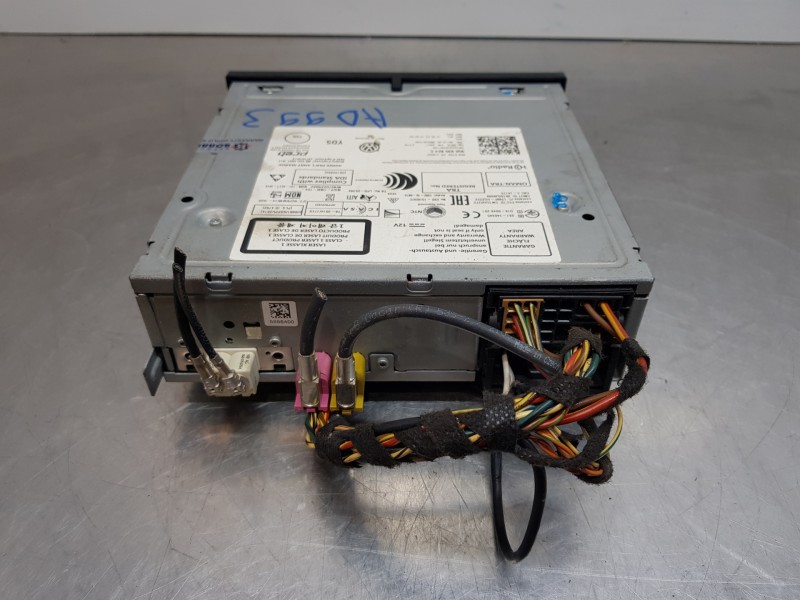 Recambio de sistema navegacion gps para volkswagen polo life referencia OEM IAM 3Q0035824C  