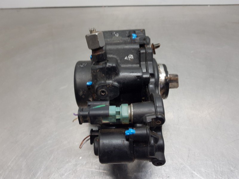 Recambio de bomba inyeccion para peugeot 807 style referencia OEM IAM 9424A050A  