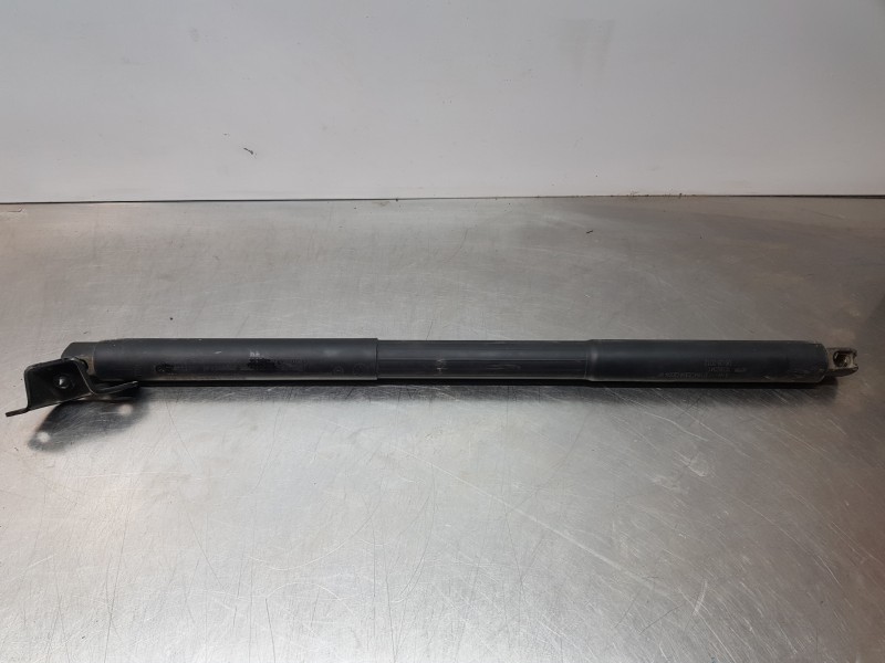 Recambio de amortiguadores maletero / porton para mercedes clase m (w166) bluetec referencia OEM IAM A1669802164  