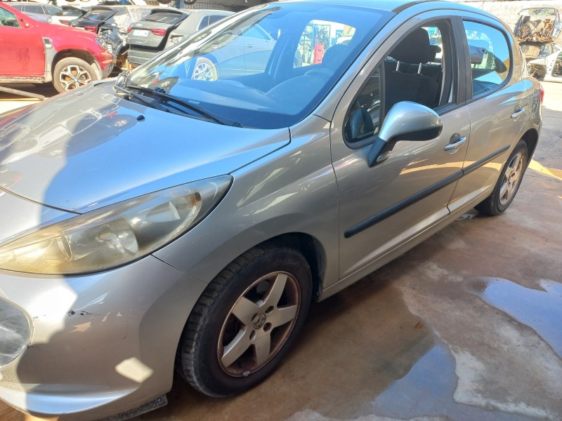 peugeot 207 del año 2008