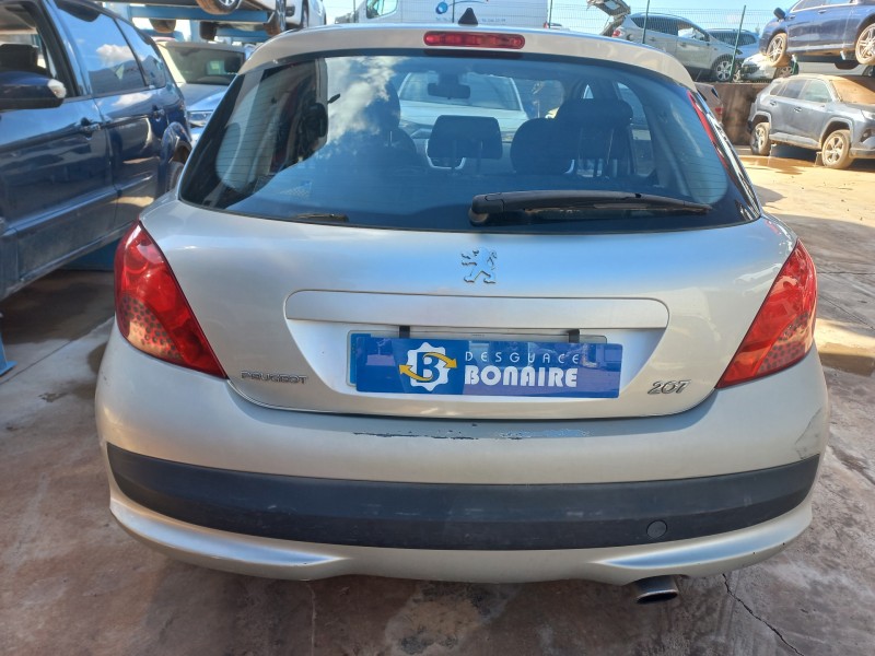 peugeot 207 del año 2008