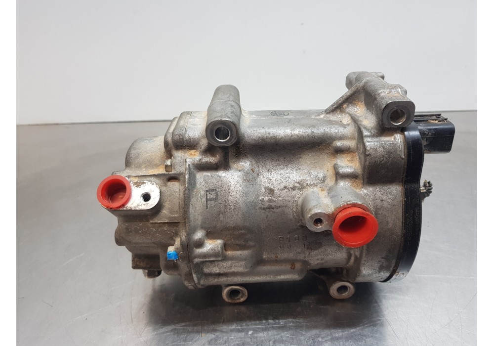 Recambio de compresor aire acondicionado para toyota corolla touring sports (e21) hybrid referencia OEM IAM 8837012070  