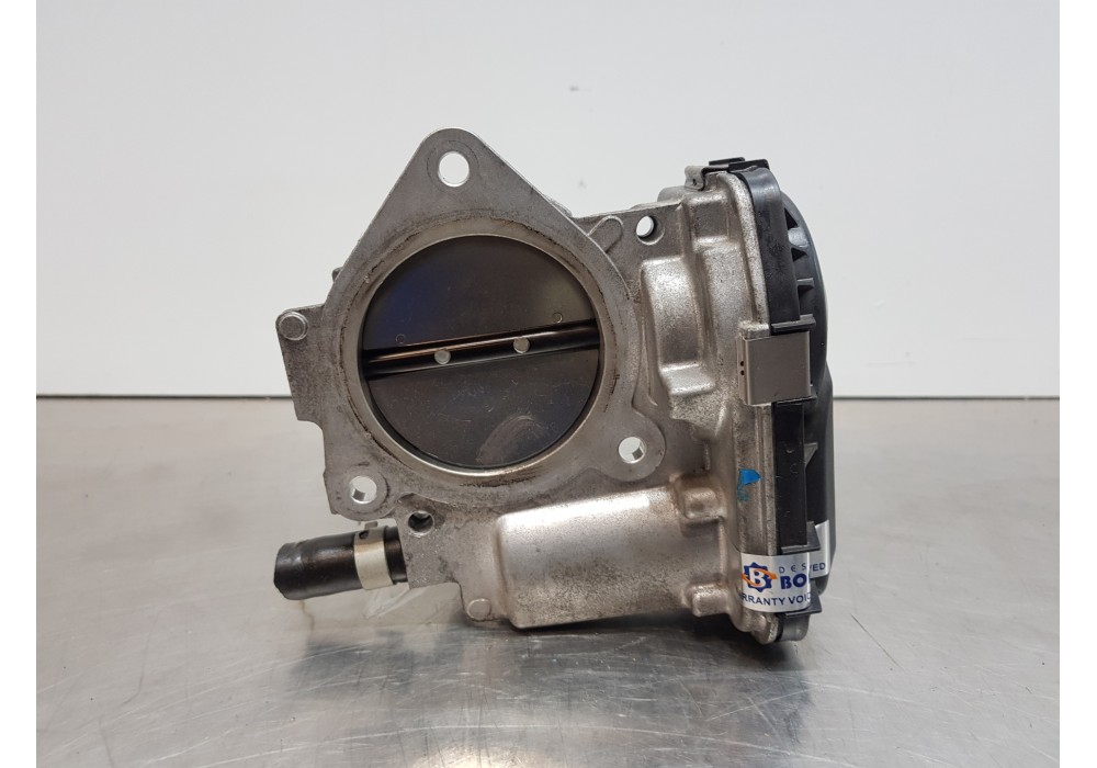 Recambio de caja mariposa para toyota corolla touring sports (e21) hybrid referencia OEM IAM 22030F2040  