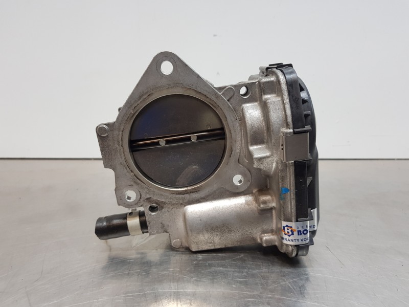 Recambio de caja mariposa para toyota corolla touring sports (e21) hybrid referencia OEM IAM 22030F2040  