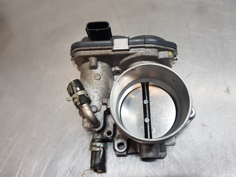 Recambio de caja mariposa para toyota corolla touring sports (e21) hybrid referencia OEM IAM 22030F2040  