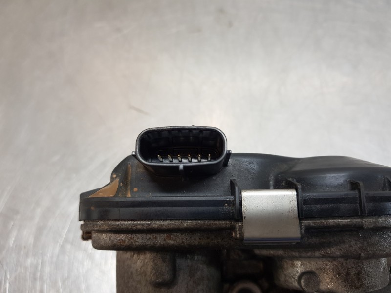 Recambio de caja mariposa para toyota corolla touring sports (e21) hybrid referencia OEM IAM 22030F2040  