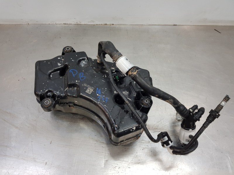 Recambio de deposito aditivo fap ( urea - adblue ) para bmw x3 g01 xdrive referencia OEM IAM 16199884894  