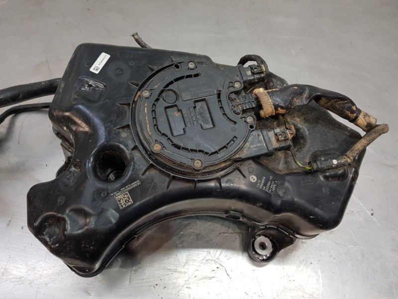 Recambio de deposito aditivo fap ( urea - adblue ) para bmw x3 g01 xdrive referencia OEM IAM 16199884894  