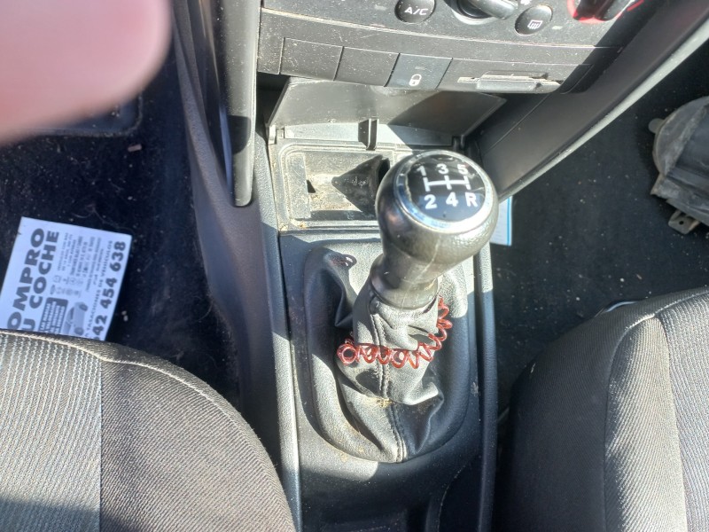 peugeot 207 del año 2008