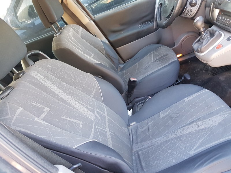 renault scenic ii del año 2022