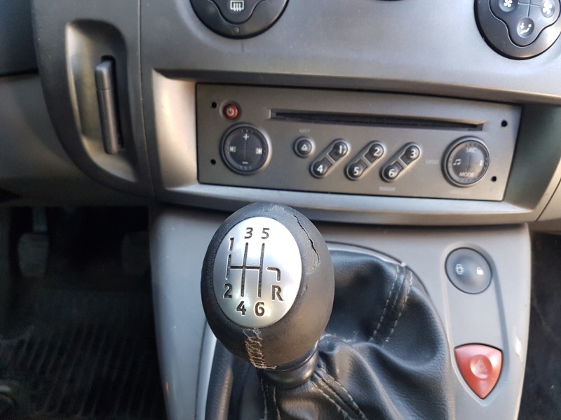 renault scenic ii del año 2022