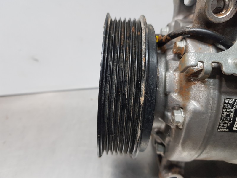 Recambio de compresor aire acondicionado para seat arona style referencia OEM IAM 3Q0816803D  