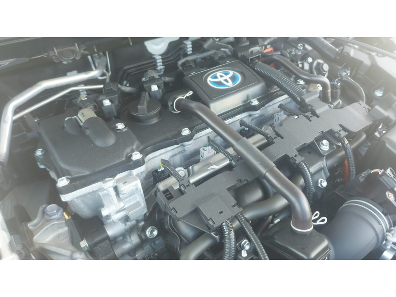 toyota corolla touring sports (e21) del año 2023