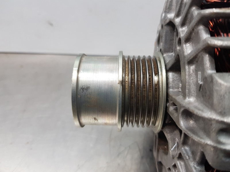 Recambio de alternador para seat arona style referencia OEM IAM 05E903026Q  