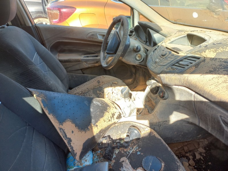 ford fiesta (ccn) del año 2014